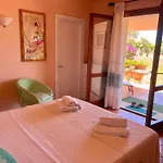 La Casa Del Mirto