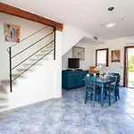 Casa Sassi With Swimming Pool, 2 Bedrooms