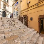 Cagliari Boutique Stay By Propertize