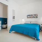 Ambra Holiday Rooms - Rooms & Beach