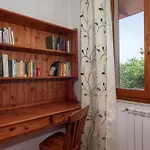 La Mimosa Garden Suite - Parking Available