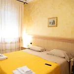 Mannu Hotel