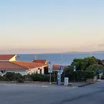 Villa Red Melons