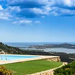 Villa Bouganvillae