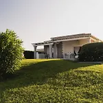 Villa Blue Sphere By Wonderful Italy