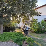 Alma Bed & Breakfast