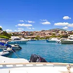 Villa Maestrale 100M From Beach - Happy Rentals