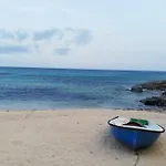 Solanas - Villetta Singola Con Piscina Privata