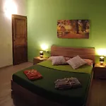 Villastravanata Villa With Large Swimming Pool !