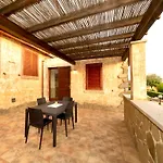 Isa-Villas In Porto Corallo Just 400 Meters From The Sea