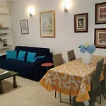 Casa Matrea Appartamento Con Box Privato