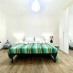Teddy House Apartments