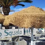 Casa Vacanze Lo Squalo