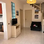Casa Viola Di Maria Gabriella, San Vito A 25 Minuti Da Costa Rey E Villasimius