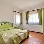 Isa - Villas With Air Conditioning And Private Outdoor Area Just A Few Minutes From La Pelosa