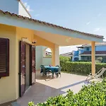 Isa-Residence With Swimming-Pool In Cala Girgolu, Apartments With Private Outdoor Area