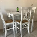 Valverde Central Studio Flat