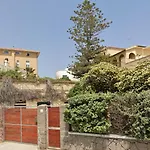 Nura'S - Villa Adele