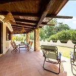 Villa Tamaris, Campulongu Beach