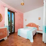 Three-Room Apartment In Residence With Pool