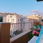 Cagliari Magica Bellissimo Appartamento & Suite In Centro
