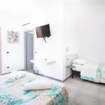 S'Omu E Chicchinu Rooms