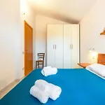Home Away In Pula