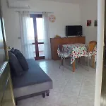 Casa Budoni Gemuetliche Ferienwohnung Zentral Doch Ruhig Gelegen 1Km Vom Strand