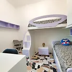 Casa Magenta