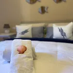 La Marina Apartment With Pool