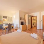 Relaxing Cristal Blu Studio Sleeps 4 Num1493