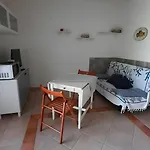 Ridente Villetta A San Teodoro