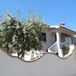 Casa Con Giardino Adiacente A Parco