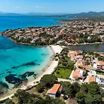 Villa Bianca With A Heated Swimming Pool
