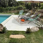 Cute Villa With Pool In Palau