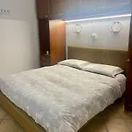 Looney Tunes Home