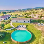 B&B With Swimming Pool Between Sea And Countryside