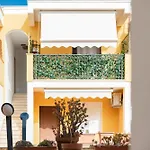 Phedra Apartment