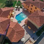 Violet Residence In Orosei