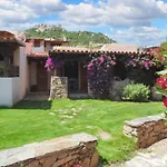 Charming House With Terrace & Garden - Loiri Porto San Paolo