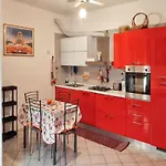 Cozy Apartment With Sea View In Olbia 80 M²