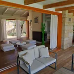 Fantastica Villa Con Piscina 9 Posti Letto Puntaldia