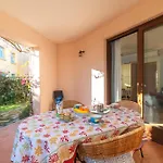 Il Borgo Apartments With Garden - Happy Rentals