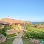 Villetta Con Piscina Vista Mare By Budoniaffitti