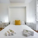 Lumen Old Town Loft