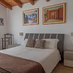 Countryside Villa With Pool