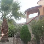 Casa Vacanze A 200 Mt Spiaggia Con 5 Camere 2 Bagni E 10 Posti Letto