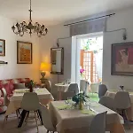 Vittorina'S Home