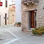 Hidden Gem - Luxury Studio Garibaldi - Perfect For Couples - Fully Equipped - Historical Centre