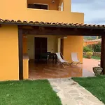 Casa Bouganville Vignola Mare